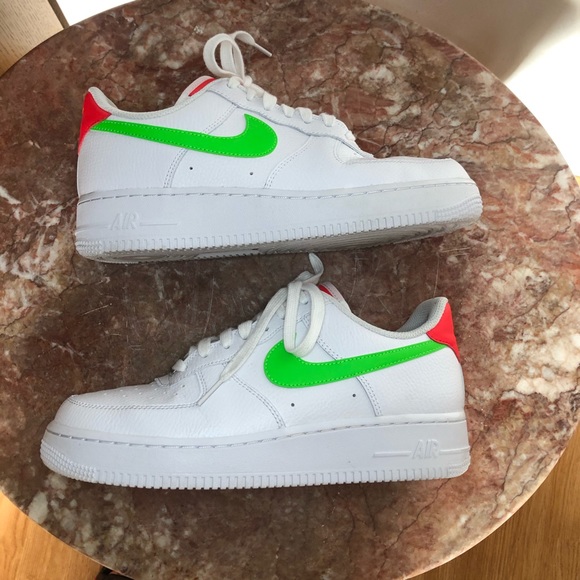 Nike Air Force 1 - Picture 2 of 12